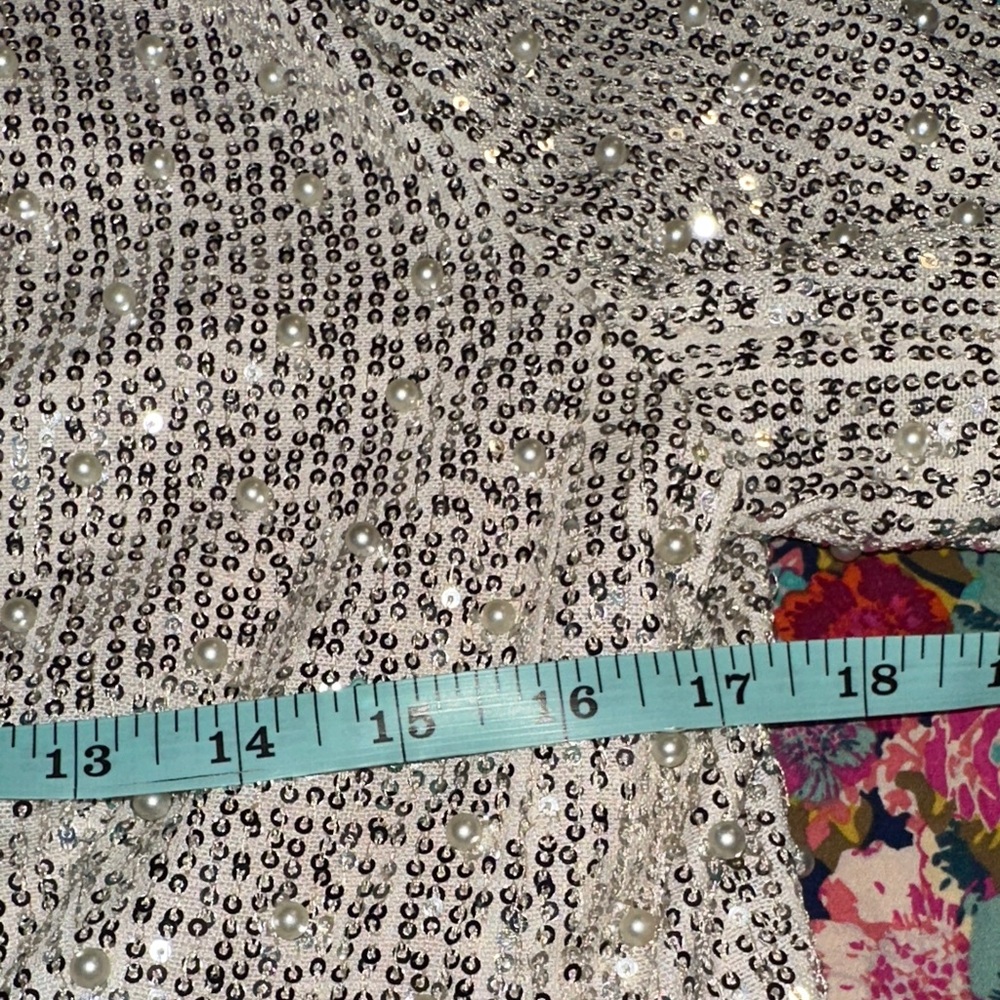 Shimmering Sequin & Pearl Blazer - Picture 9 of 10